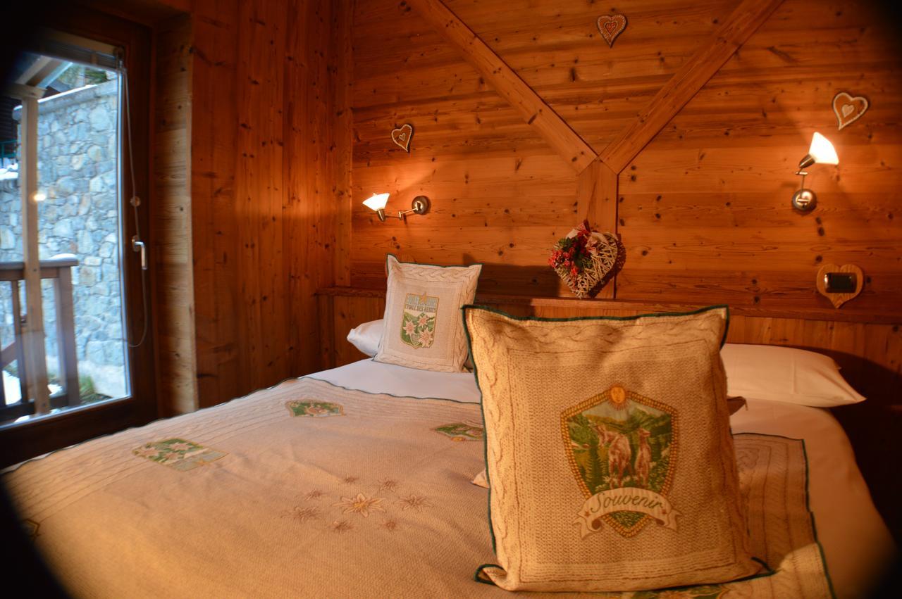B&B Lepetitnid Valtournenche Eksteriør billede